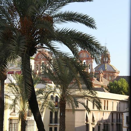 Luxurious 2 Bedroom Flat In A Historic Building Siviglia Esterno foto